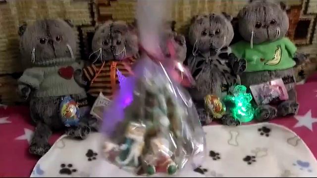 Подарки малышам на Рождество)))^_^ || Всех с праздником^_^) смотреть онлайн