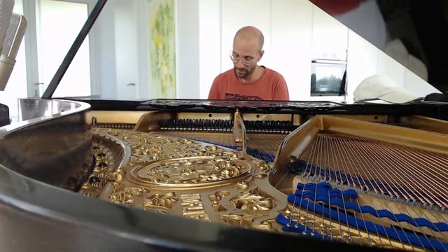 #59 of 10.000 Blüthner Grand Piano Pieces смотреть онлайн