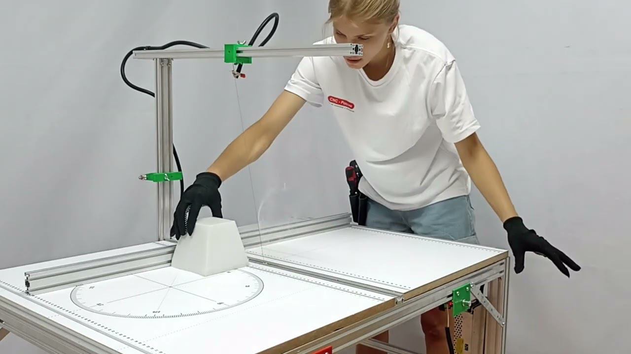 Стол (станок) для резки пенопласта/поролона смотреть онлайн