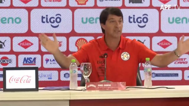 [EN VIVO] Presentación de Daniel Garnero como nuevo entrenador de la #Albirroja смотреть онлайн