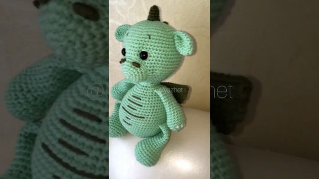 Бесплатный МК по вязанию Дракона ?от @Mary_Vyazhet #вязаныеигрушки #дракоша смотреть онлайн