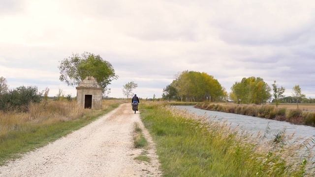 [EUROVELO 3 ] Le Camino Francés à vélo : en route vers Saint-Jacques-de-Compostelle смотреть онлайн