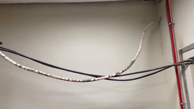 Кривой и косой монтаж электрики смотреть онлайн