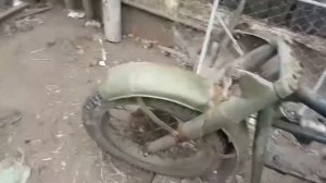 Снимаем переднюю вилку с мотоцикла Урал М-72