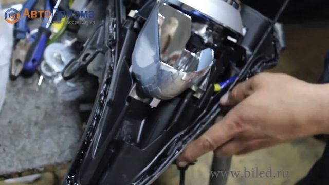 Toyota Land Cruiser 200 установка Bi-Led оптики смотреть онлайн