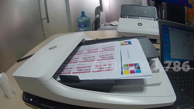 Xử lí máy scan HP 2500 f1 kéo bị kẹt giấy - iScan.vn смотреть онлайн