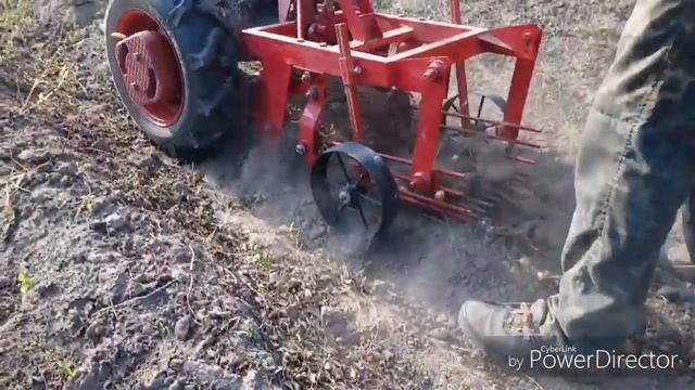 Мотор Сич 8 и копка картофеля. смотреть онлайн