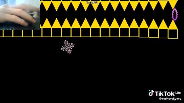 Geometry Dash не дивлячись привет всем твоим родным делать дальше мы должны смотреть онлайн