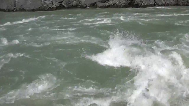 Порог Тельдекпень - у воды. смотреть онлайн