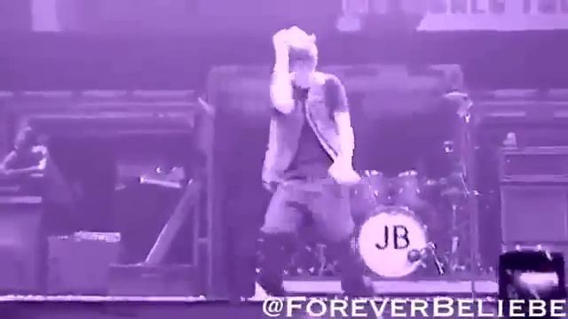 Джастин+Бибер+прикольно+танцует+!!) смотреть онлайн