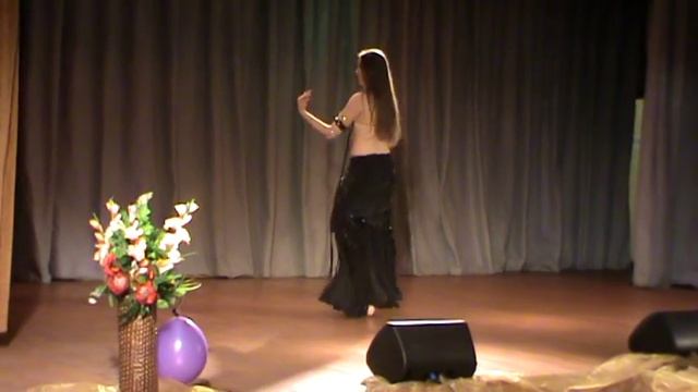 Султана (Ольга Сапсай). Табла соло. Постановка Ясмин Аль-Асуан смотреть онлайн