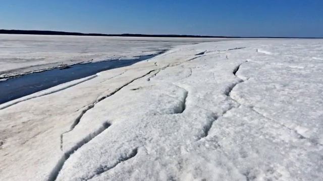 Таким Камское море бывает только весной / Добрянка Пермский край / Природа Урала смотреть онлайн