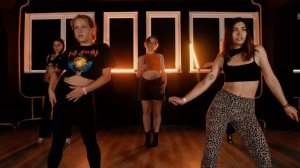 Britney Spears - Break The Ice | High heels by Юля Ковальская