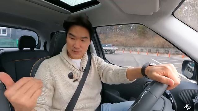 2022 Hyundai Casper Review – The smallest SUV from Hyundai! смотреть онлайн