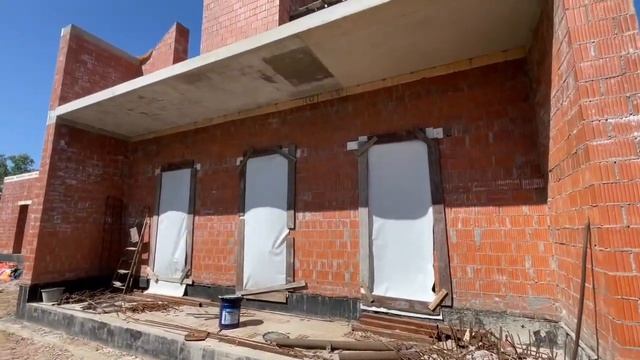 Дом под остекление в Санкт-Петербурге с окном высотой 5,8м. Деревянные евроокна: решения, обзор смотреть онлайн