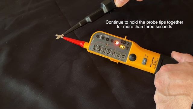 Fluke t-110 Voltage/Continuity Tester смотреть онлайн