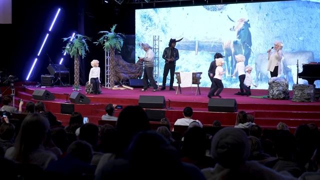 "Вслед за звездой!" | Рождество для детей в церкви "Благая весть" смотреть онлайн