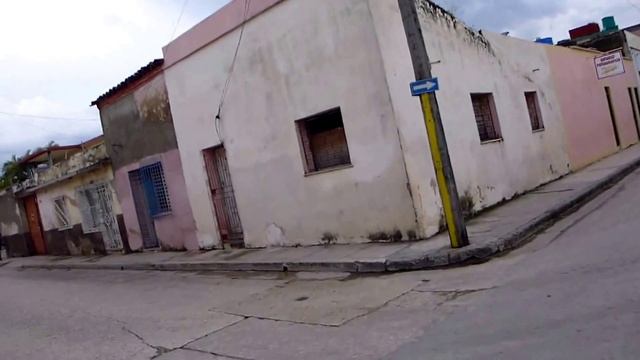 Holguín Cuba: City center to Bus station (Viazul) смотреть онлайн