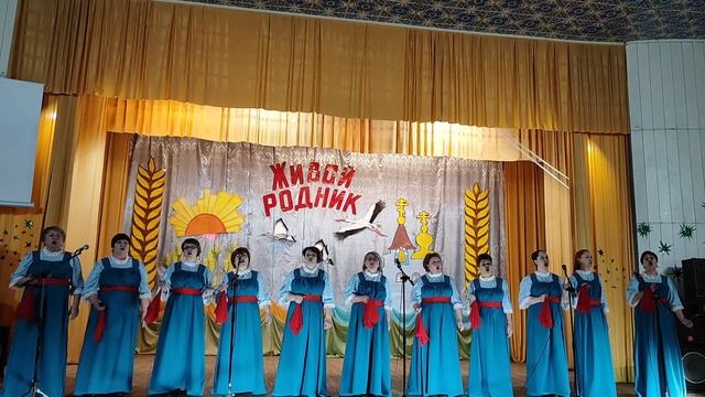 "Земля родная". Сл. Валентины Бескоровайной, муз. Алексея Петрухина смотреть онлайн