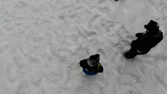 លេងទឹកកកសំឡី смотреть онлайн