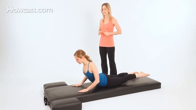 How to Do the Swan Dive | Pilates Workout смотреть онлайн