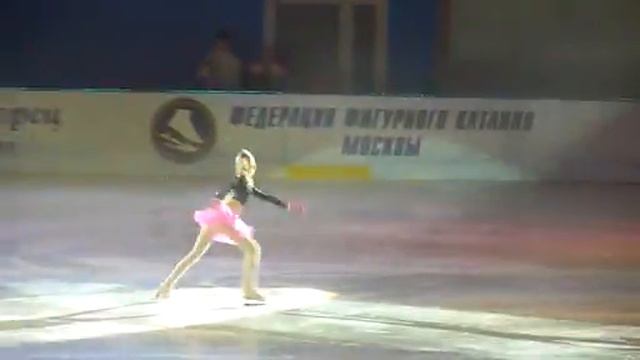 Мария Сотскова, шоу юных фигуристов Москвы смотреть онлайн