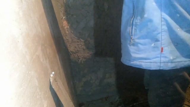 Ремонт душевой часть 2 /Штукатурим стены ЦПС. смотреть онлайн