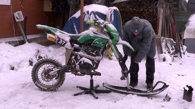 установка гусеницы смотреть онлайн