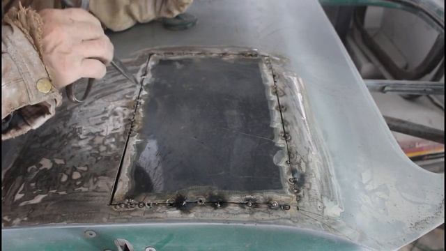 Ep 27 = 1953 Ford Truck F100 -M100 Welding the door patch, tacking and using a coat hanger смотреть онлайн