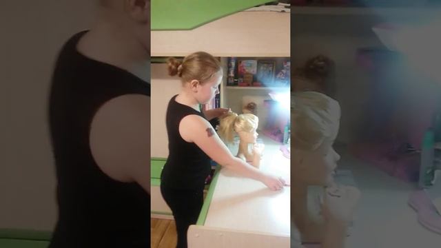 Причёска "Шишечка" на кукле манекене! смотреть онлайн