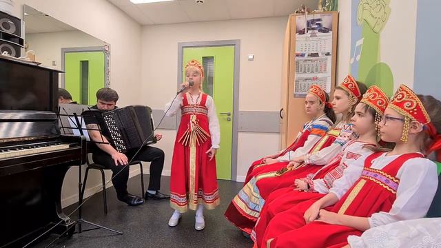 Полина Бельских-Деревня Простоквашино смотреть онлайн
