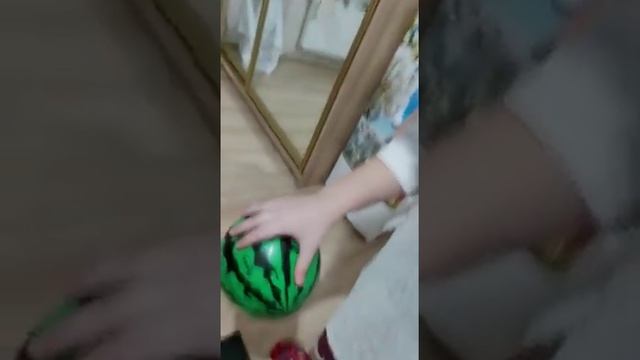 Вот почему нельзя дома в мячик! смотреть онлайн