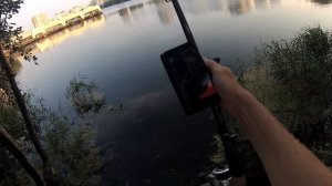 Эхолот Lucky Fishfinder FF916 Sonar Wireless WIFI на воде.
