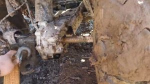 квадроцикл linhai d 200, линхай Ямаха д 200, ребята застряли на ниве Шевроле!!!! сможет ли?