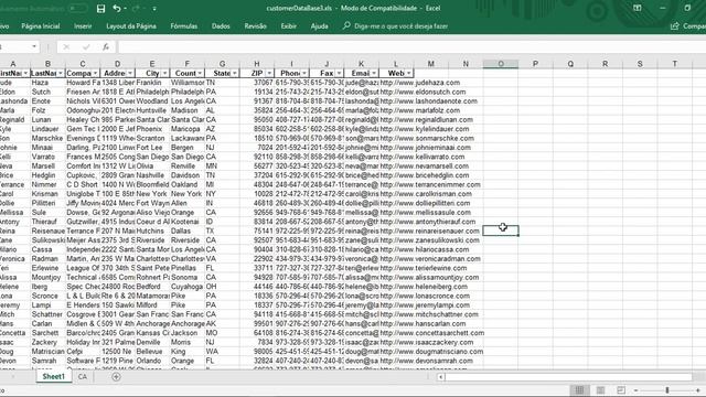 Merging Excel Files w/ Python + Pandas смотреть онлайн