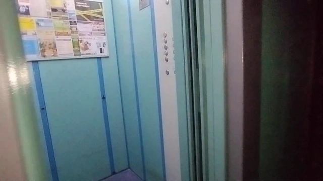 (Пожалуй, это самая страшная поездка на лифте..) Лифт МЛМ 2011 400 кг. 5 чел. г.Гродно смотреть онлайн
