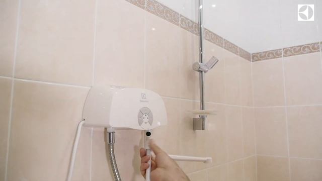 Electrolux Проточный водонагреватель SMARTFIX 2 0 ST5,5 KW