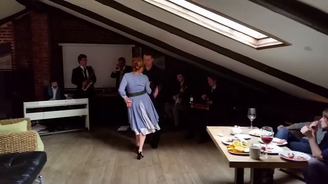 Я танцую на день Р. Анны В. смотреть онлайн