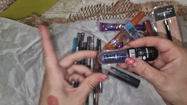Распаковка косметики от Parisa? Chost Tape коллекция смотреть онлайн