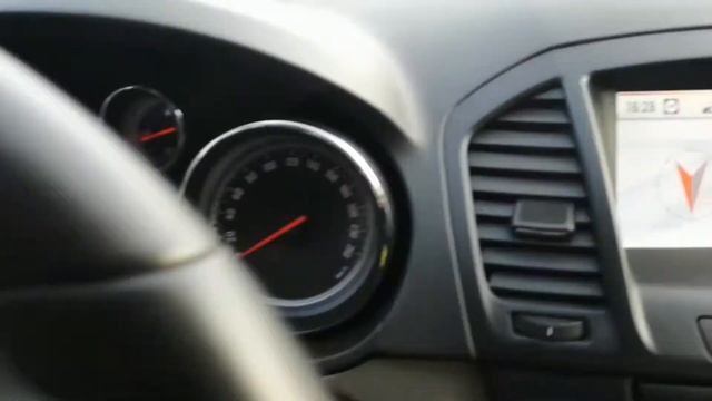 TopAuto Salon Samochodów Używanych Prezentacja Opel Insignia 1.8 I.