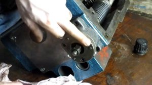 Токарный станок 1К62 - Сборка фартука.