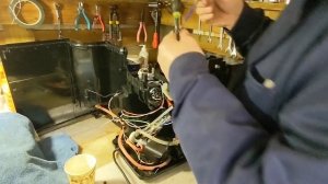 Не вставляется / застрял блок  заваривания кофемашины   Siemens  EQ.500.