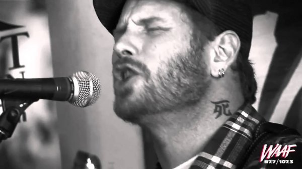 Stone Sour & Corey Taylor - Through The Glass (Acoustic)