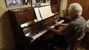 Мелодия Мурка на пианино.MOV08634