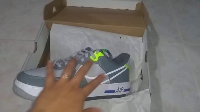 Unboxing! Airforce 1 react wolf grey смотреть онлайн