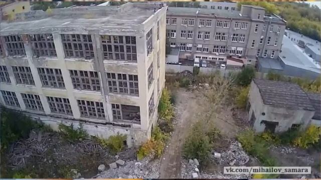 Уникальные золотые часы ЗИМ 1965 года. История часов и крупнейшего часового производства в СССР. смотреть онлайн