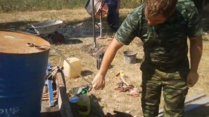 Как из бочки набрать воду