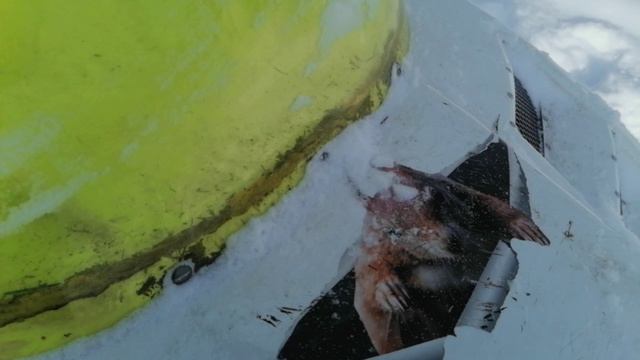 Поездка на загадочное и непокоряемое озеросна снегоходах Буран или как заехали в белый плен-анонс) смотреть онлайн