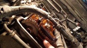 Сузуки гранд Витара 2.0 бензин проверка цепи,и замена прокладки клапанной крышки!