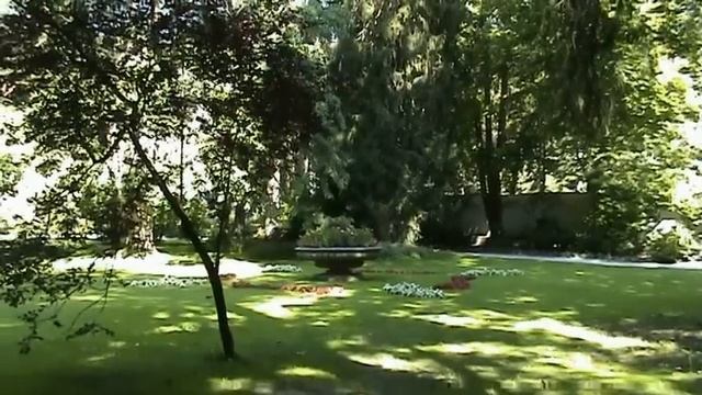 HOFGARTEN INNSBRUCK.avi.....avi смотреть онлайн